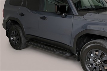 Trinbrædder i rustfri stål - Sort - Lang model til Toyota Landcruiser 250 Årgang 2025+